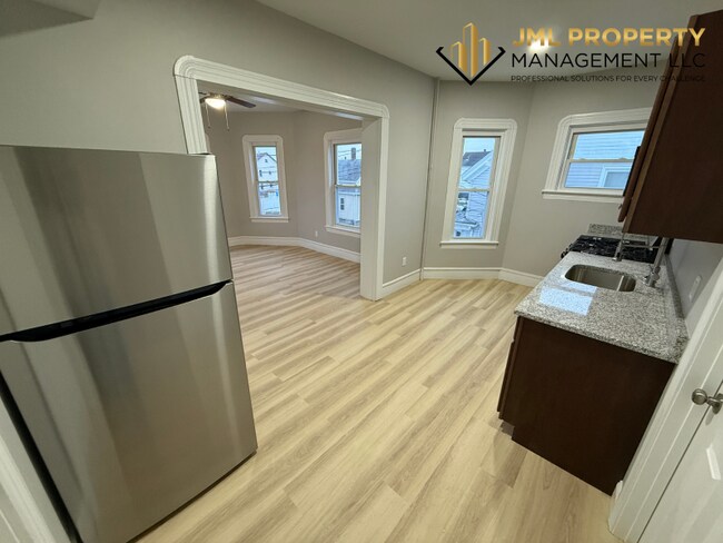 Photo - 81 Swindells St Unit 2