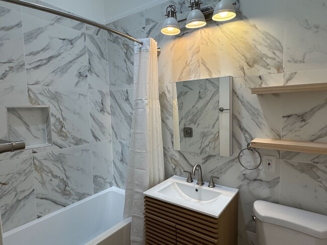 Photo - 2236-2240 Penmar Avenue