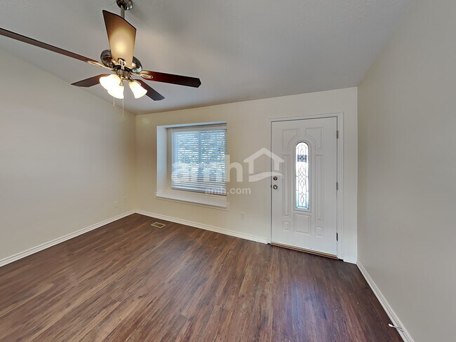 Photo - 1952 E Sunset Dr