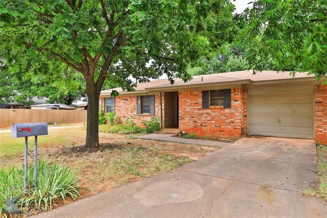 Photo - 2318 Westwood Dr