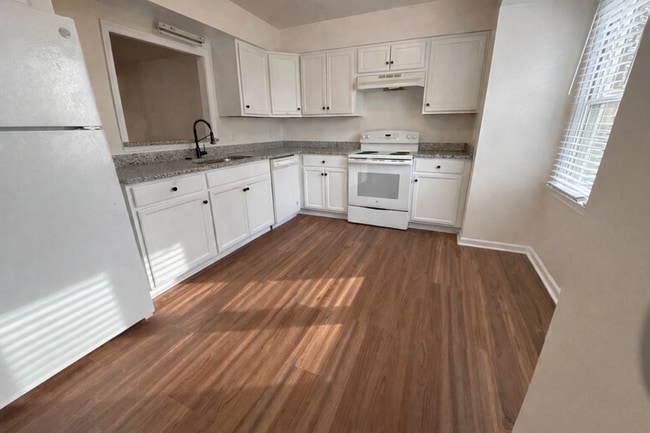 Photo - 5537 Lynbrook Landing