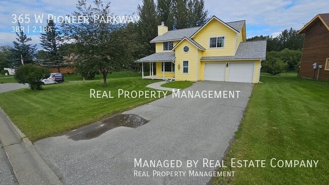 Photo - 365 W Pioneer Pkwy