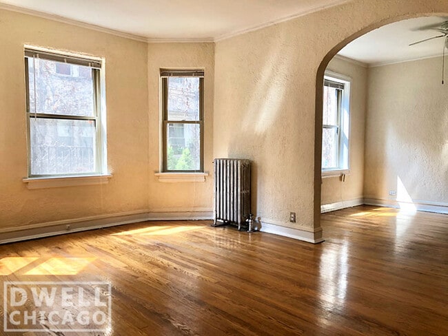 Building Photo - 1426 Farwell W Ave Rental