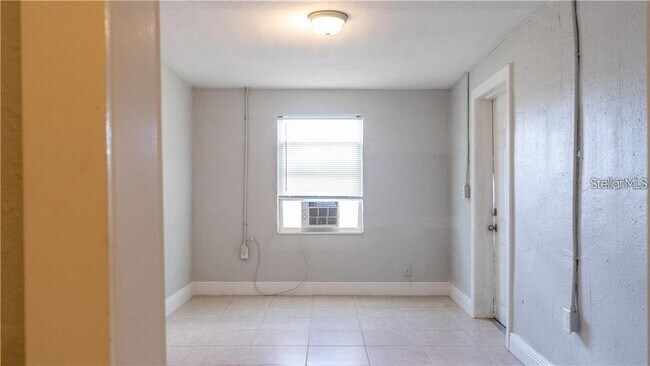 Photo - 1507 7th St SW