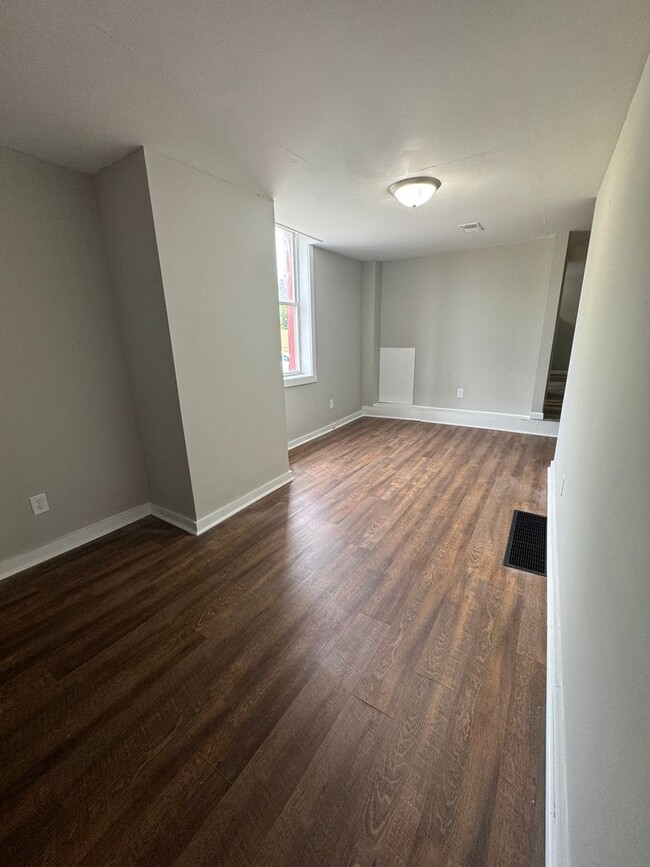 Photo - 538 S Front St Unit #1