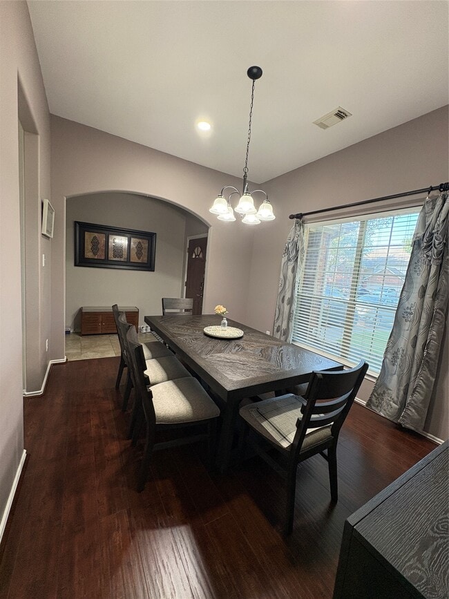 Photo - 5122 Forest Sage Ln