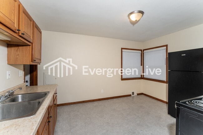 Photo - 4806 W Hampton Ave