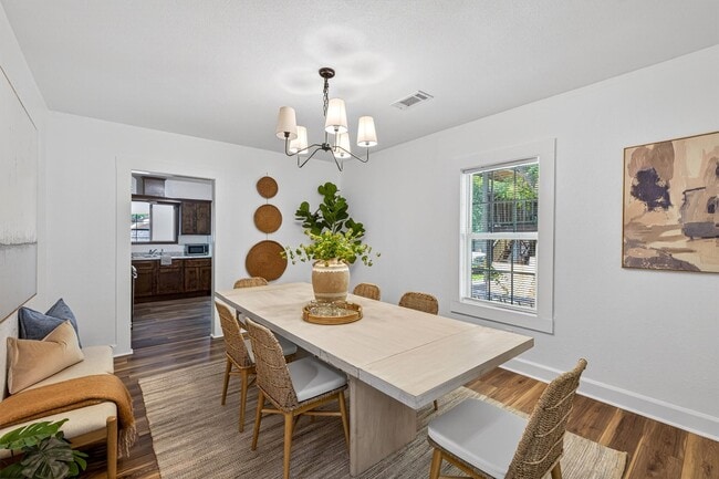 Photo - 1805 Ave N 1/2