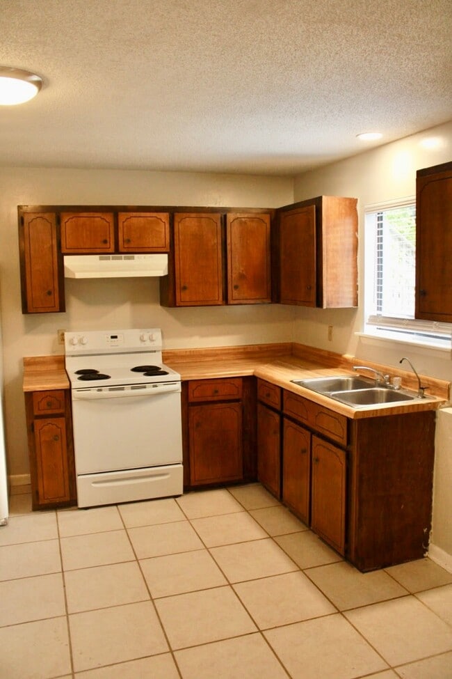 Photo - 111 Seaparc Cir Unit A