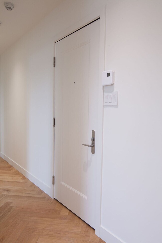 Photo - 590 Av. Outremont Unit 303