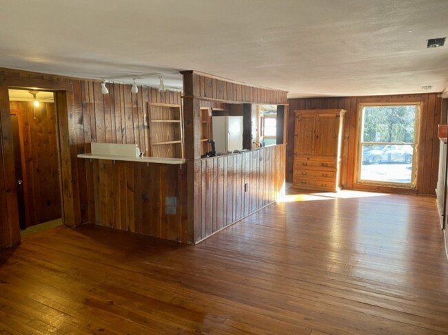 toward kitchen and laundry - 7009 Greenville Hwy House