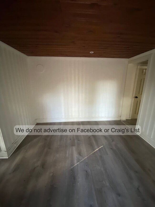 Photo - 201 Country Club Dr Unit 201 Country Club Drive #3