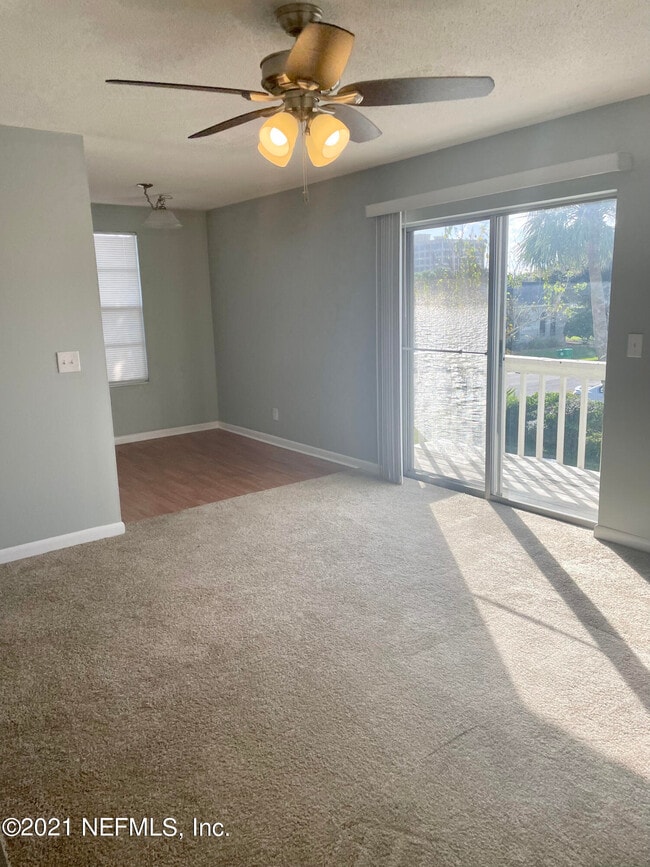 Photo - 614 4th St N Unit B