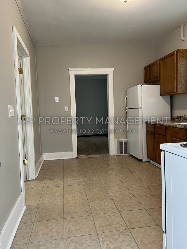 114 Moore St Rental House Rental in Jackson, MI