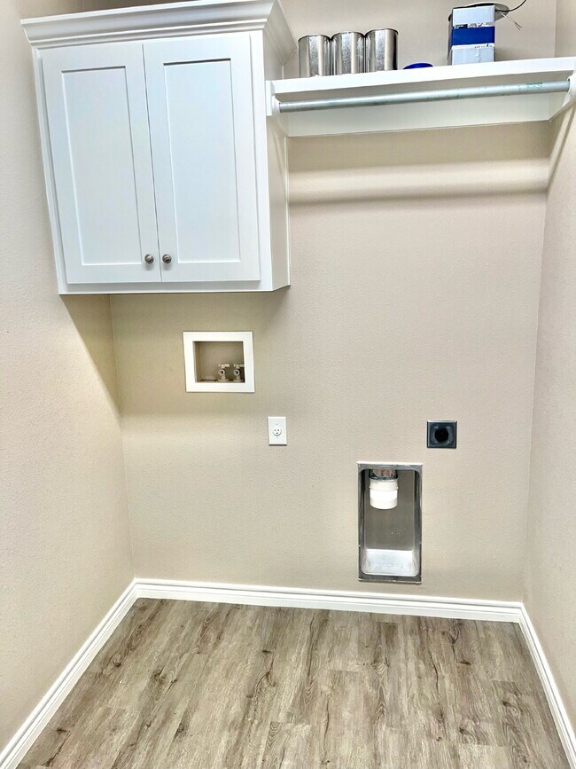 Photo - Beautiful 3-Bed Oasis with Granite Touches in Lubbock – 1650 Sq. Ft. of Comfort!