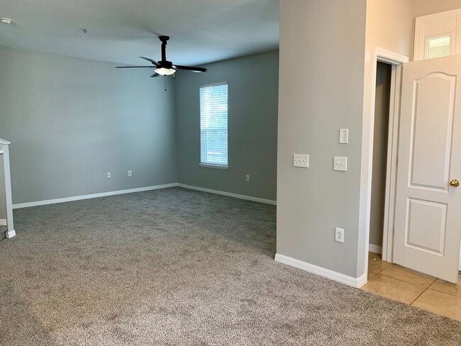 Photo - 3/2.5 Condo in Harmony w/ 2 Car Garage