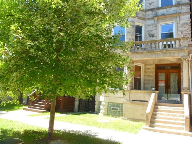Front of Walkup Greystone - 3730 N Magnolia Ave Unit 3