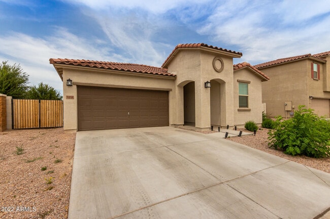 Photo - 1610 E Jardin Pl
