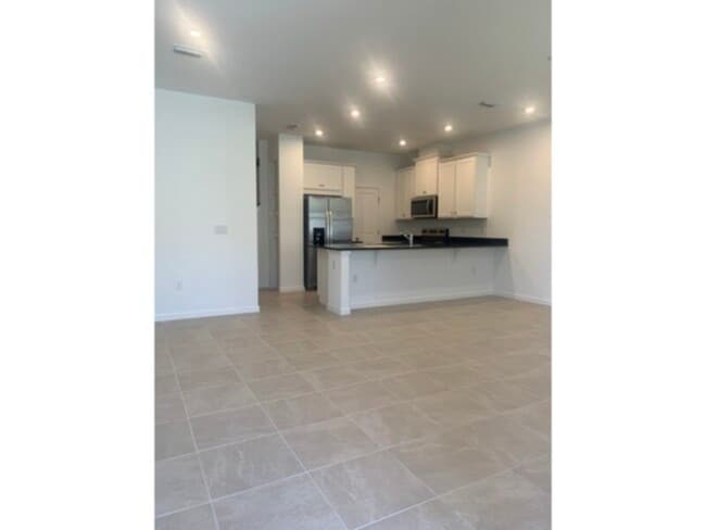 Photo - 3 bedroom 2.5 bath with 2 car garage