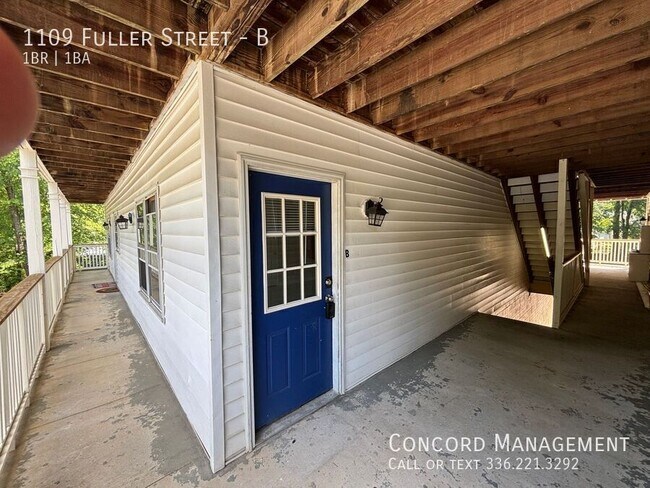 Photo - 1109 Fuller St Unit B