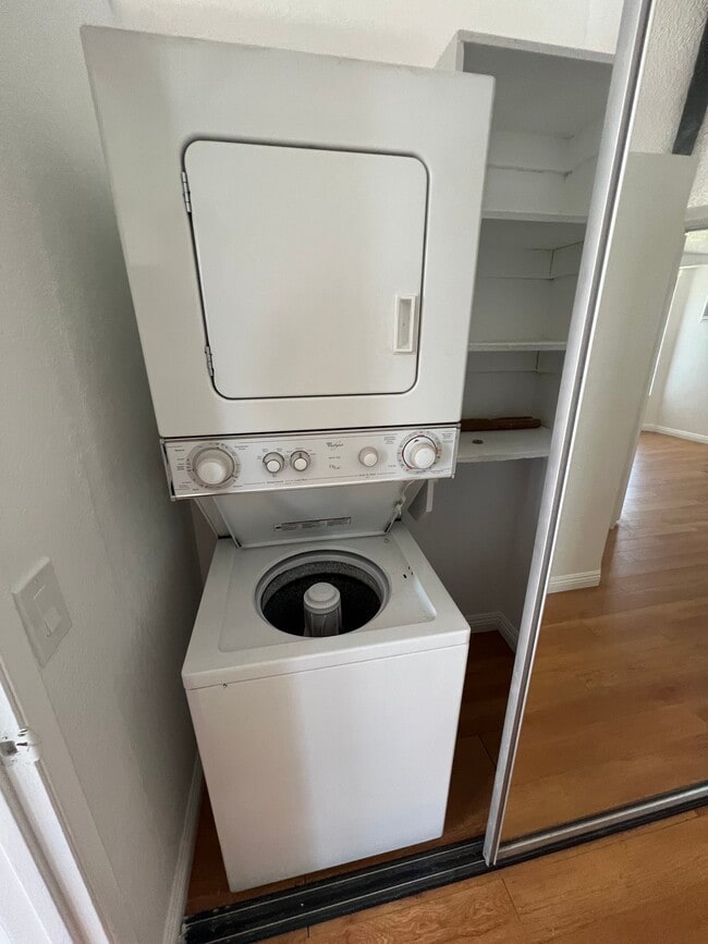 Photo - 10234 Tujunga Canyon Blvd Unit 301