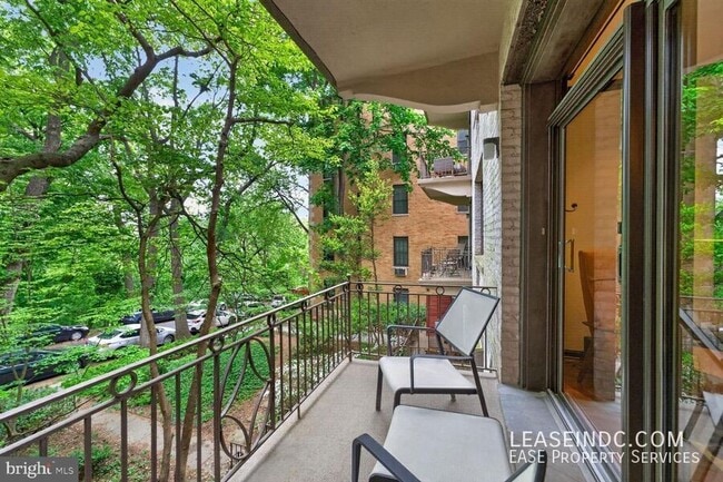 Photo - 2310 Ashmead Pl NW Unit #205