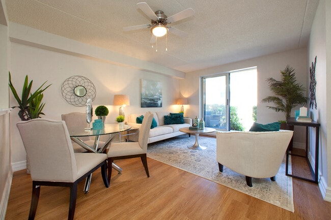 Photo - Oakdale Heights