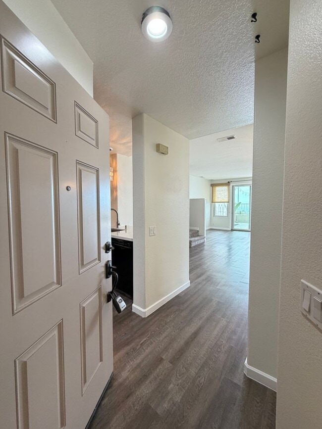 19395 Cascade Dr