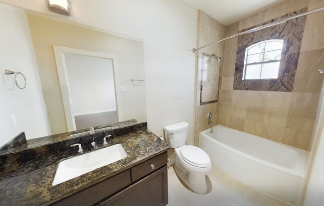Photo - 2609 Lawrence St