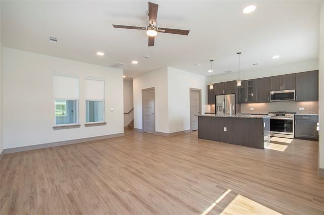 Photo - 11201 American Elm Wy