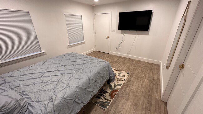 3111 Rackley Dr