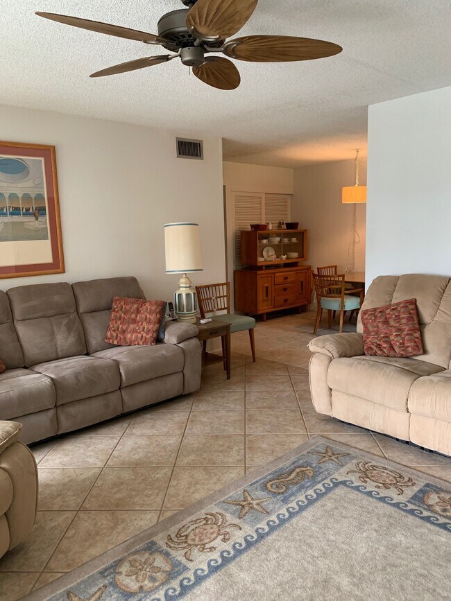Photo - 2950 Clark Rd