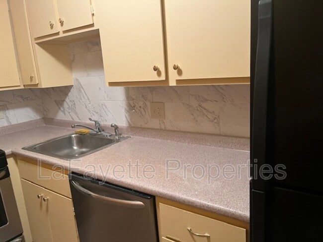 Photo - 10 Kenmar Dr