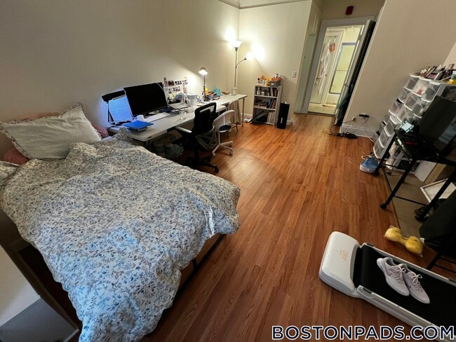 Photo - 62 Boylston St Unit 405