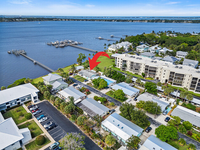 Photo - 13 SE Sailfish Ln Townhome