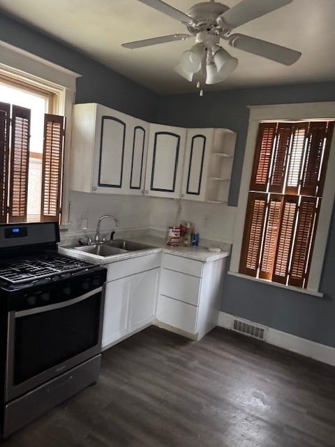 Photo - 15203 Dearborn St