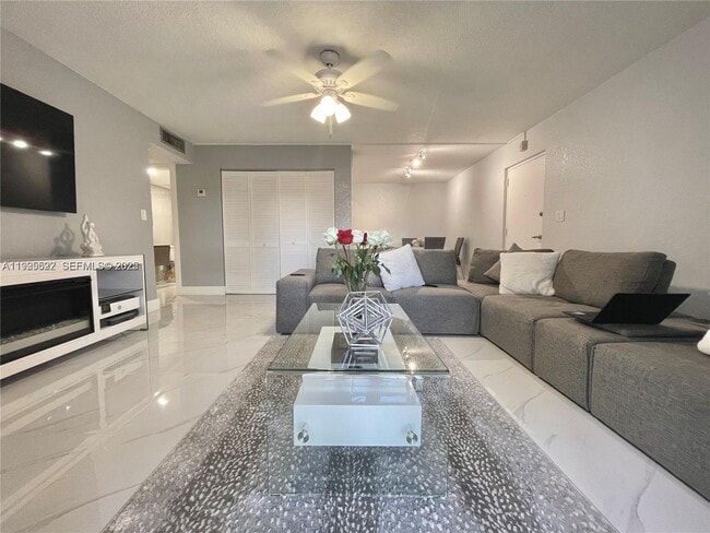 Photo - 7110 Fairway Dr Unit L24