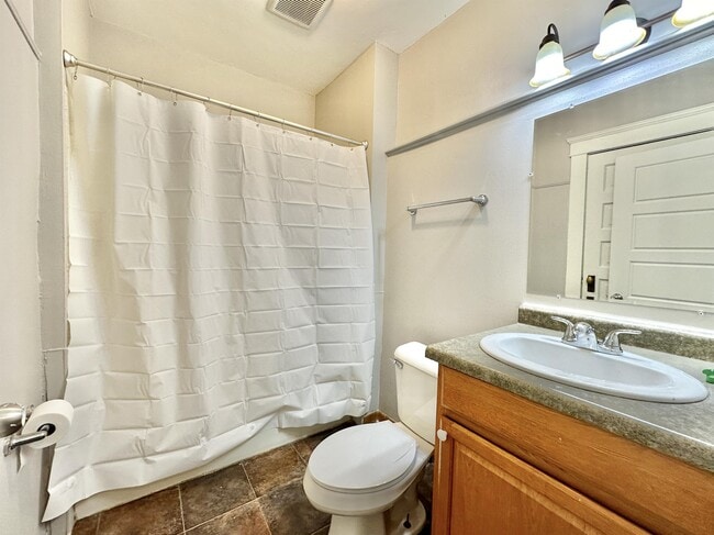 Photo - 26 Harrison St