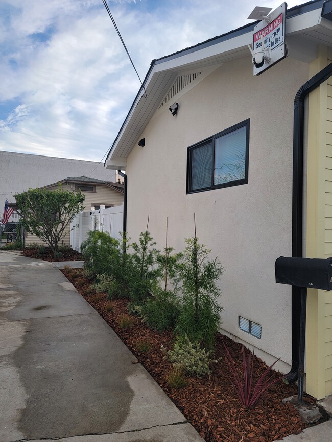 Photo - 1916 257th St