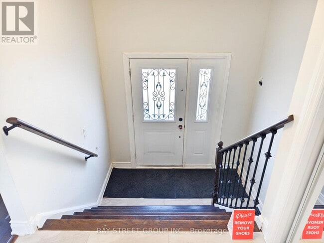 Photo - 2615 Windjammer Rd