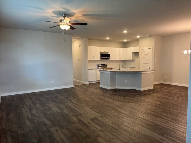 Photo - 9906 Grosbeak Ln