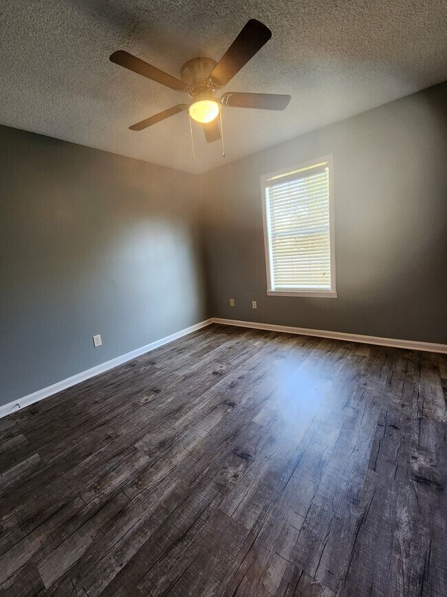 313 Sawgrass Dr