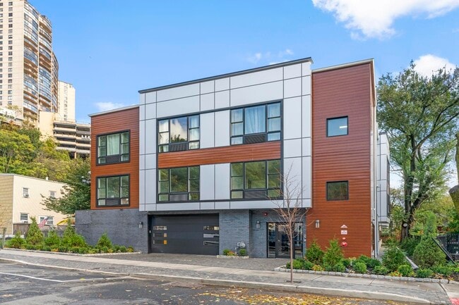 Photo - 26 Grand St Unit 302