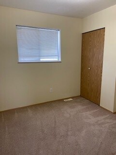 9019-9086 86 St