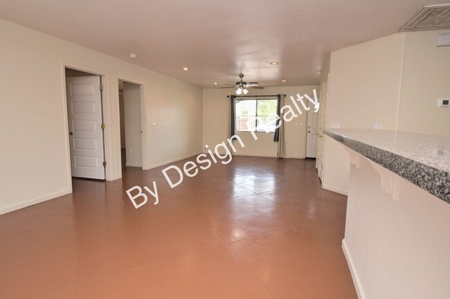 Photo - 203 S Cherry Ave