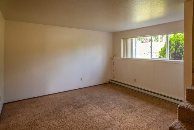 2116 Mill Ave Unit 2