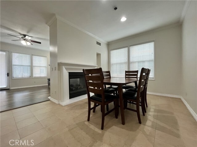 Photo - 1800 Oak St Unit 318