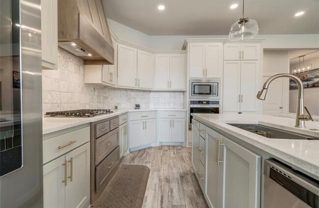 Photo - 2509 Crystal Creek Dr