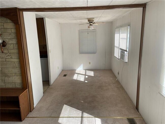 Photo - 1109 Kline Rd