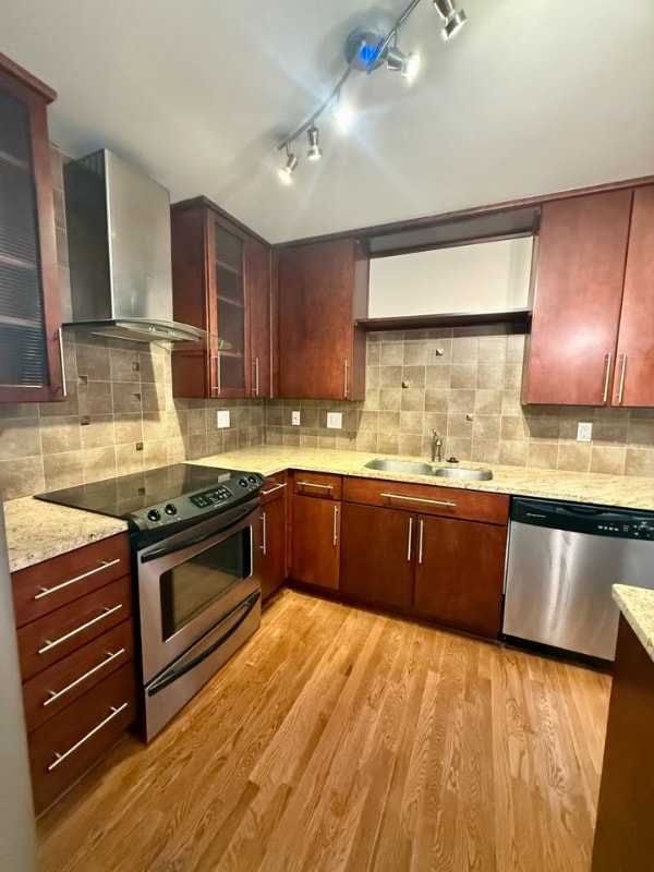 Photo - 4213 Clark Ave Unidad 4